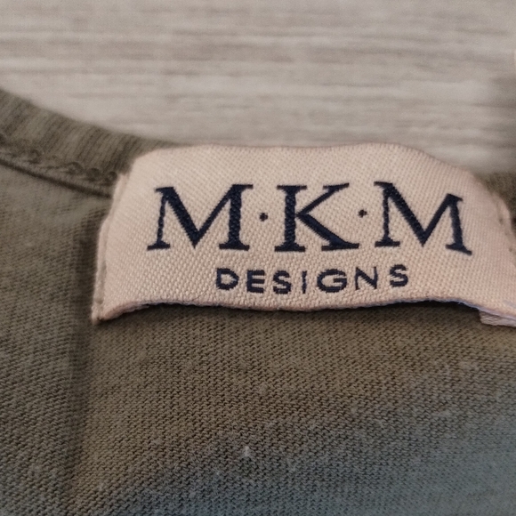 M.K.M Designs Olive green Short Sleeve Round Neck Ruffle Peplum Hem Shirt Top L - Picture 8 of 10